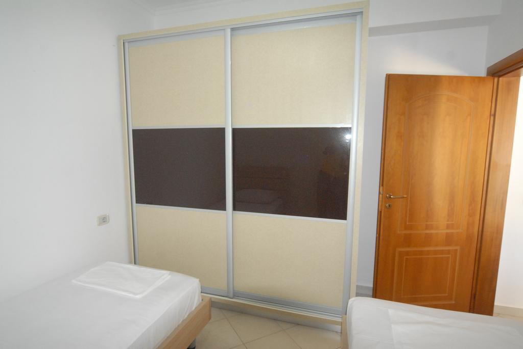 Orikum Veranda Apartments Phòng bức ảnh